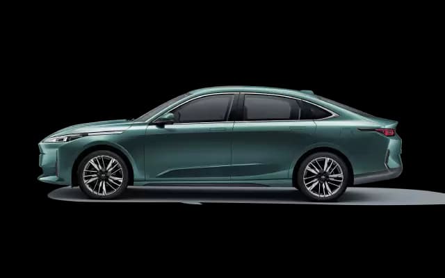 Changan Eado Plus iDD Luxury