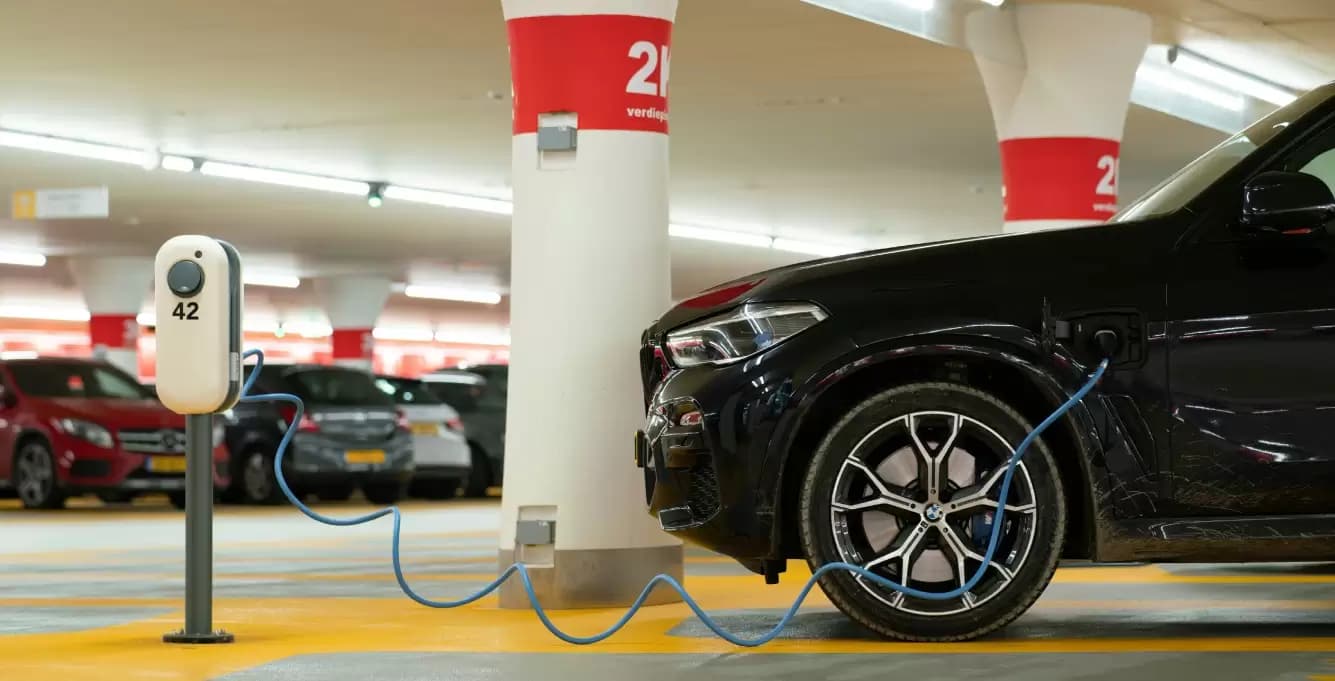 Autos eléctricos en Chile: ¿dónde y cómo puedo cargarlos?